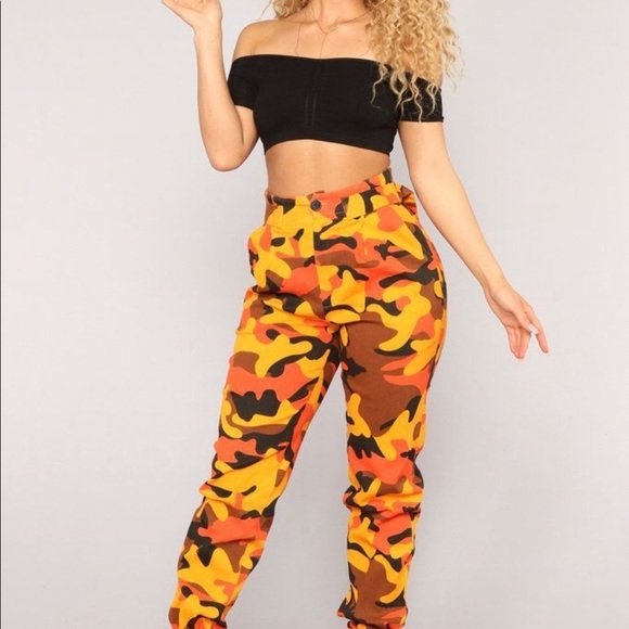 VIP Jeans Women's 7/8Cargo Camo Camouflage Sculpting Stretch Jogger NWT Orange - Picture 1 of 10